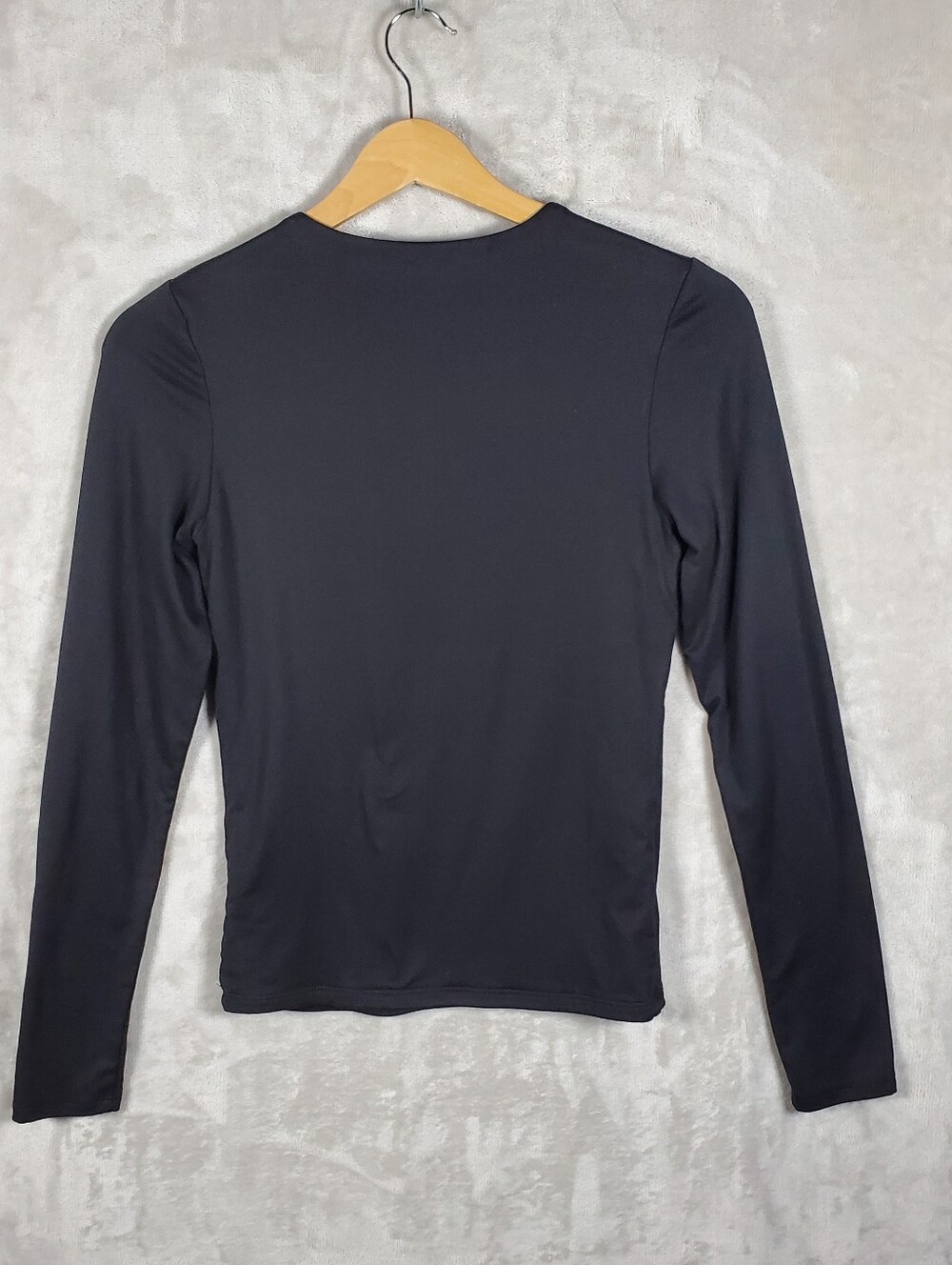 Frankee & Skylarr Womens M Black Stretch Fitted Long Sleeve Tee Goth Minimalist - Picture 6 of 13